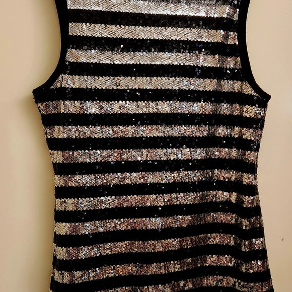 FOREVER womens sequined, silver and black tank top, size medium - Picture 3 of 6